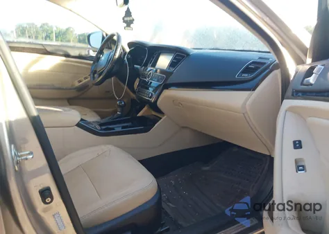 2014 Kia Cadenza Premium z USA, uszkodzony, nr VIN KNALN4D71E5145567